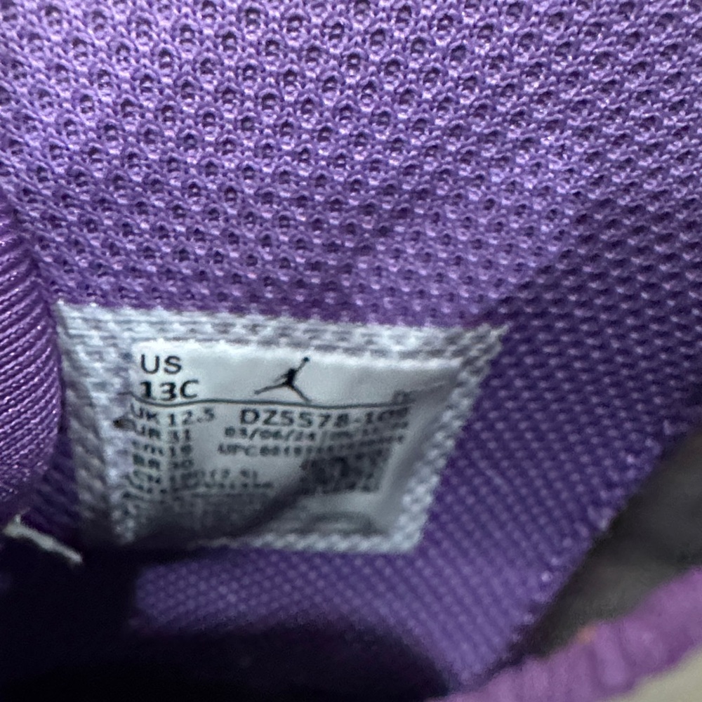 SOLD Kids White and Purple Jordans - Picture 5 of 5
